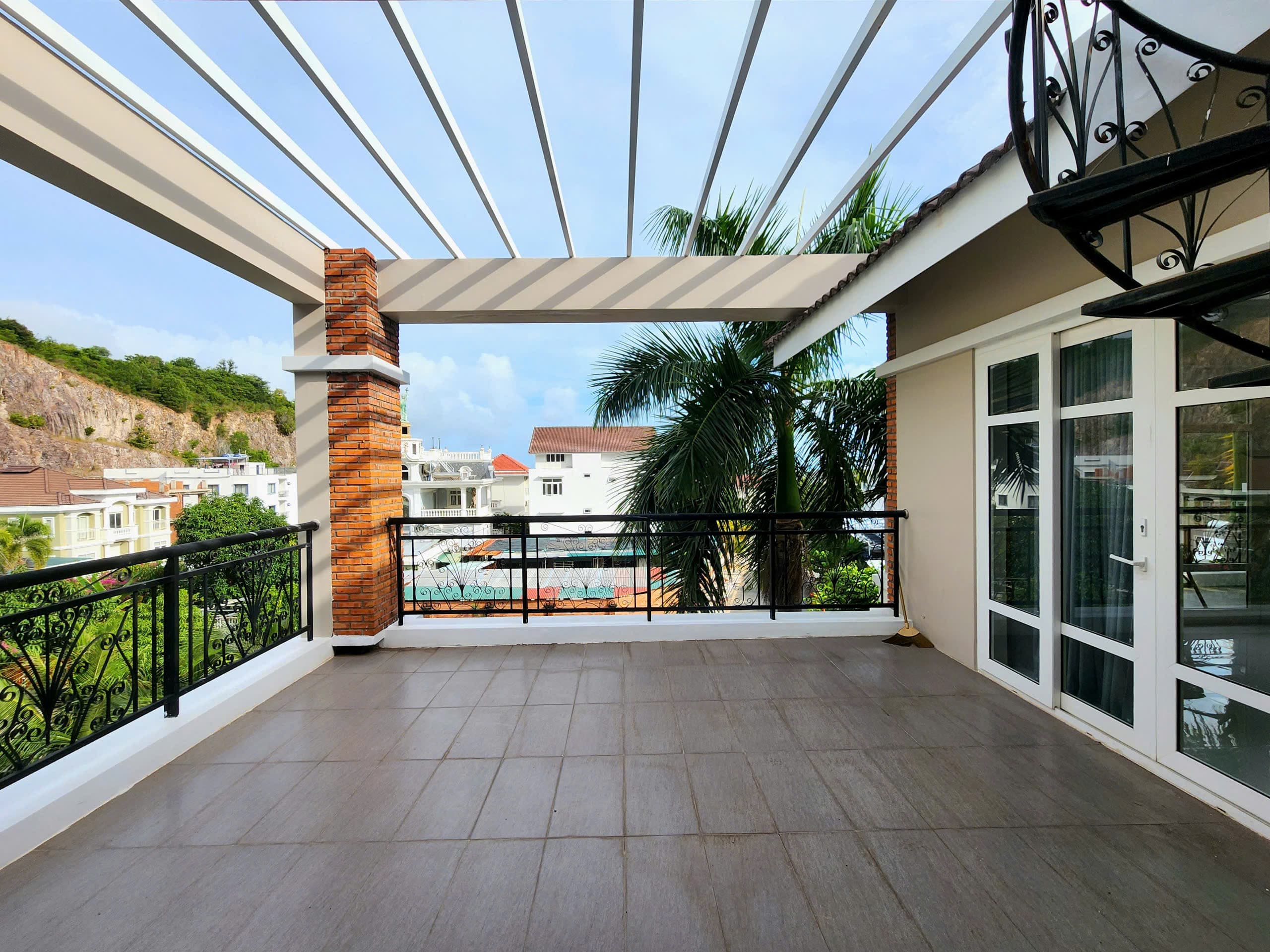 Other / needs check 20 photo