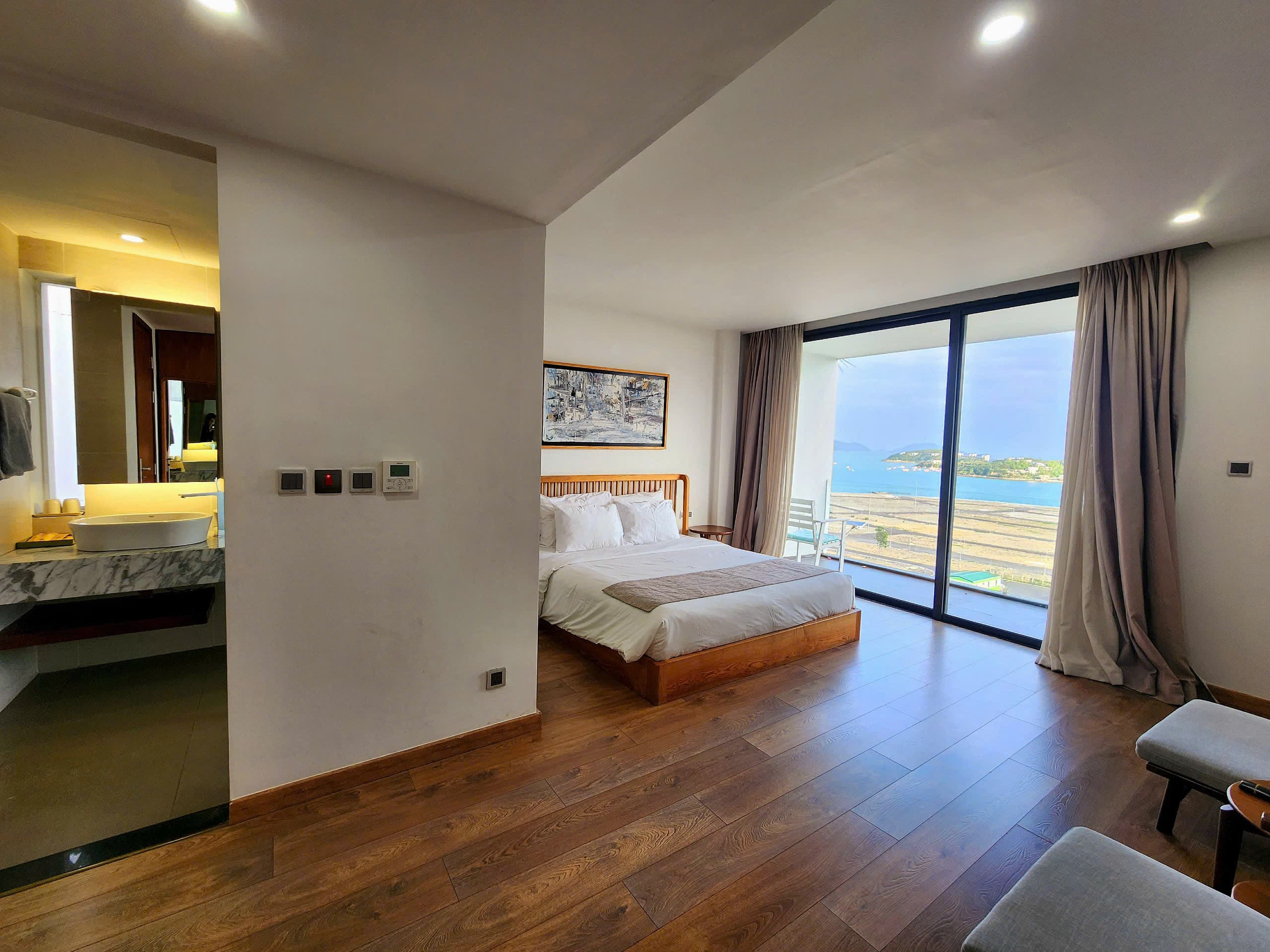 Villa B6 Pho Bien, Khu biet thu Ocean Front Anh Nguyen, TRONG SAN 빌라 단기숙박 사진 14 |