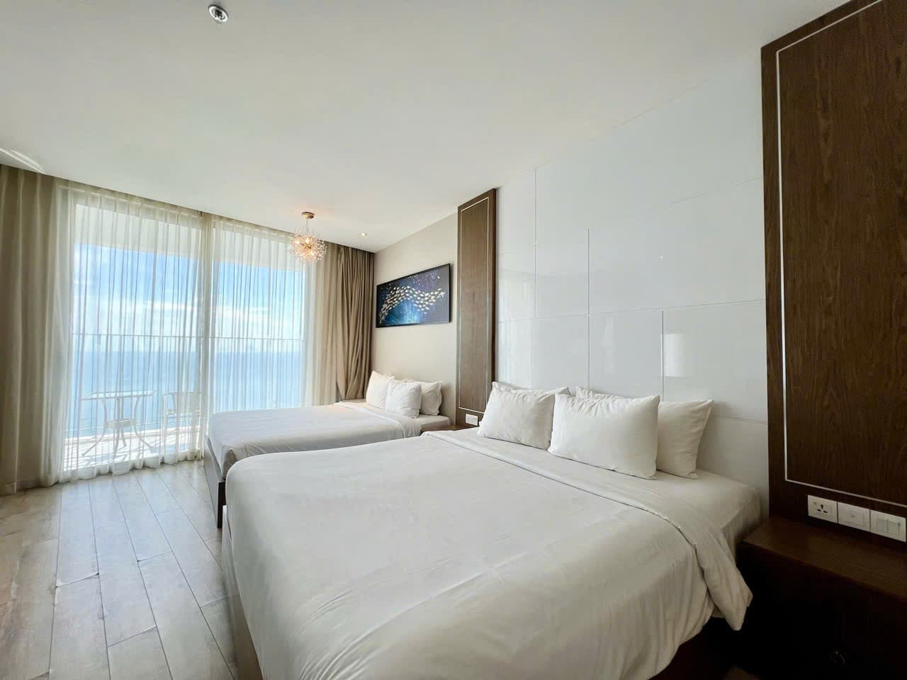 Panorama Family room 60m2 빌라 단기숙박 사진 3 |  |