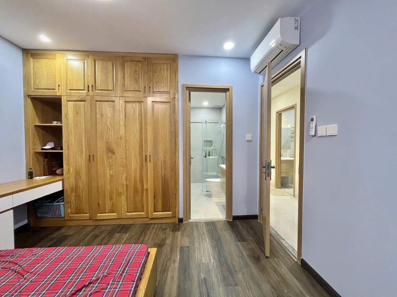 다이아몬드 아일랜드, 월세 매물 사진 5 |  |