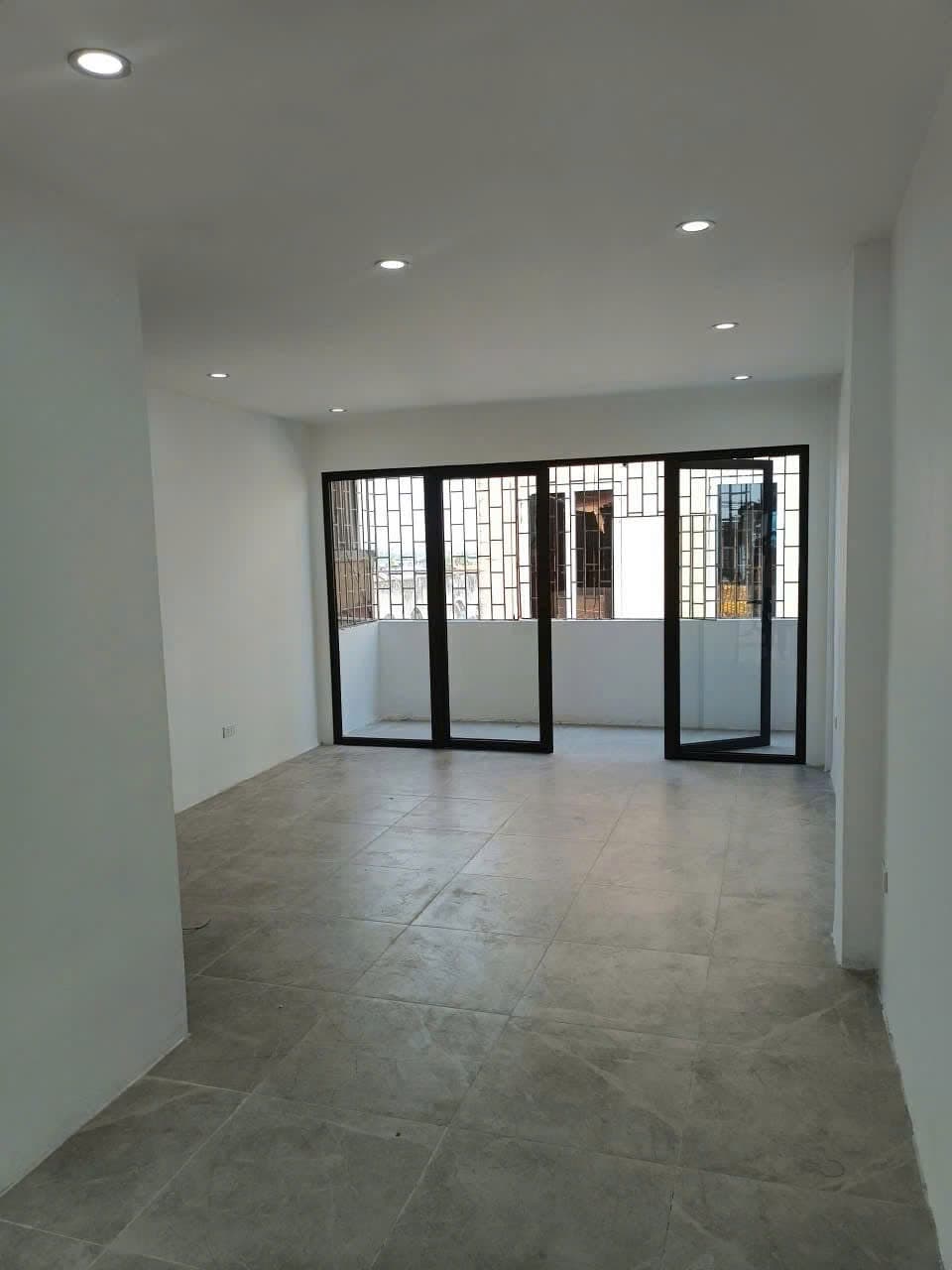 🏢 신축 오피스 빌딩 임대 상가 임대 사진 3 |  |