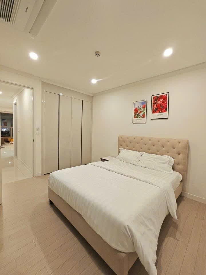 Tay Ho 12 photo