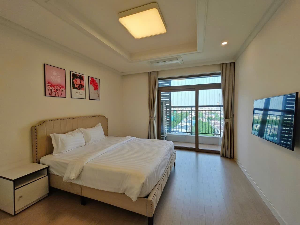 Tay Ho 15 photo