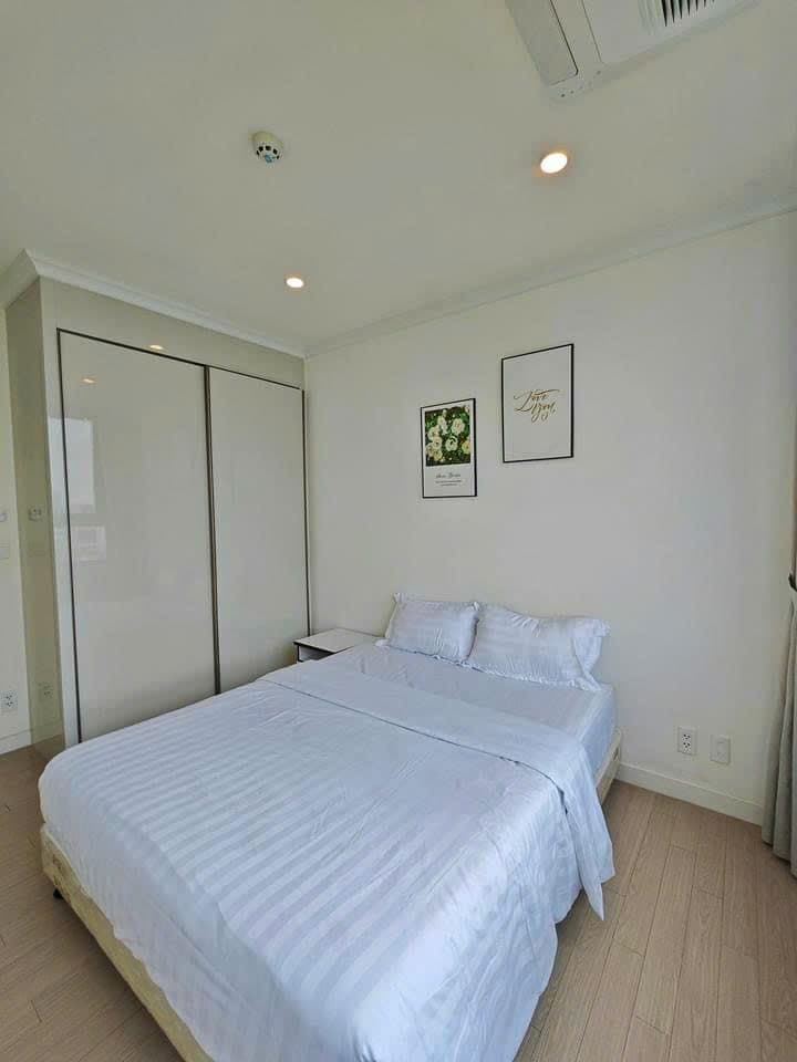 Tay Ho 13 photo