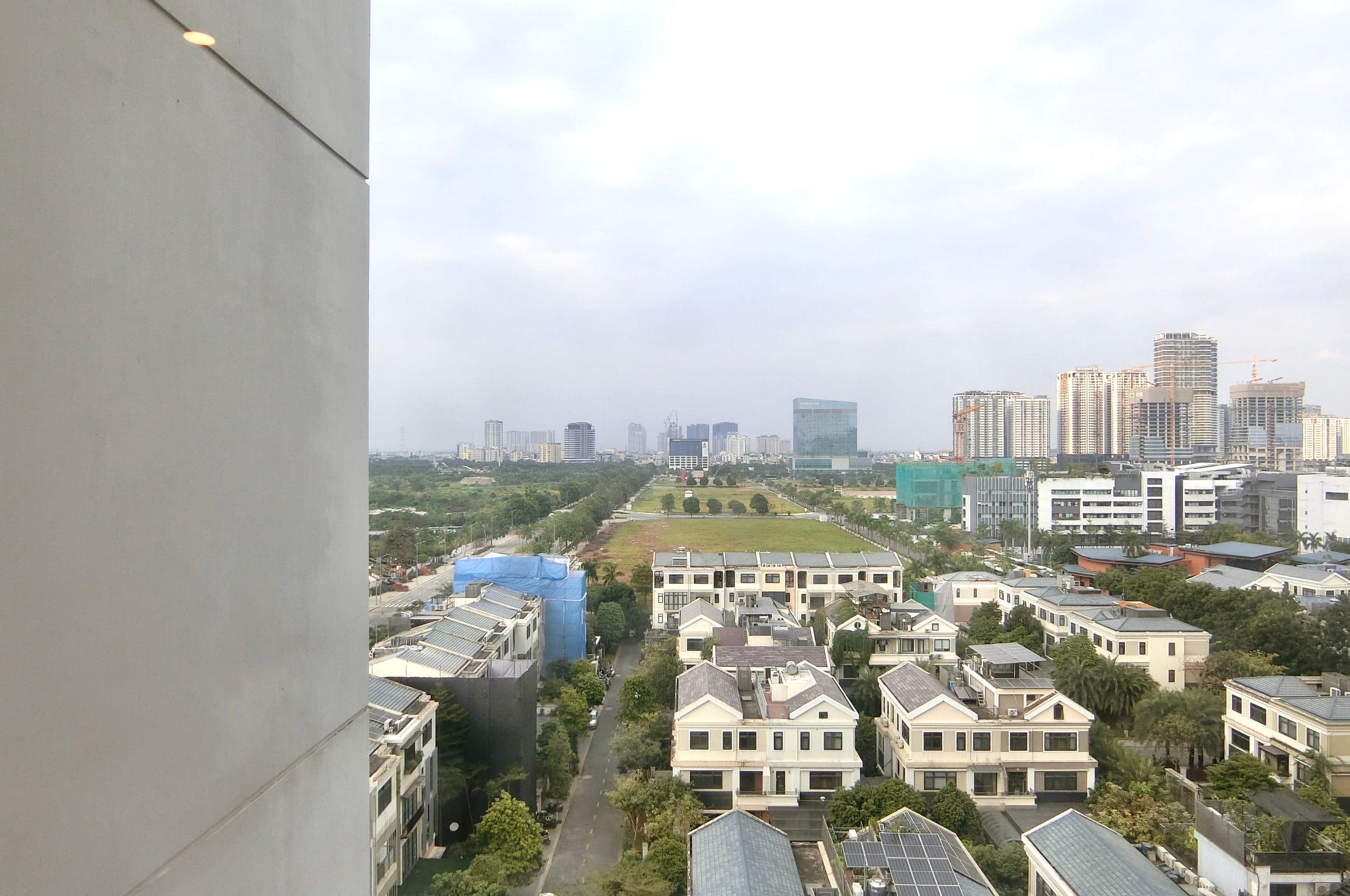 Tay Ho 17 photo