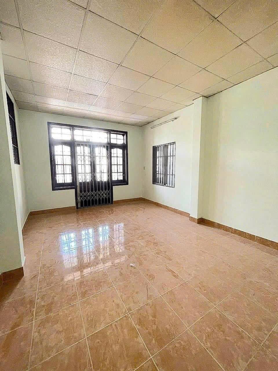 🏢 상가 겸 주택 임대 상가 임대 사진 2 |