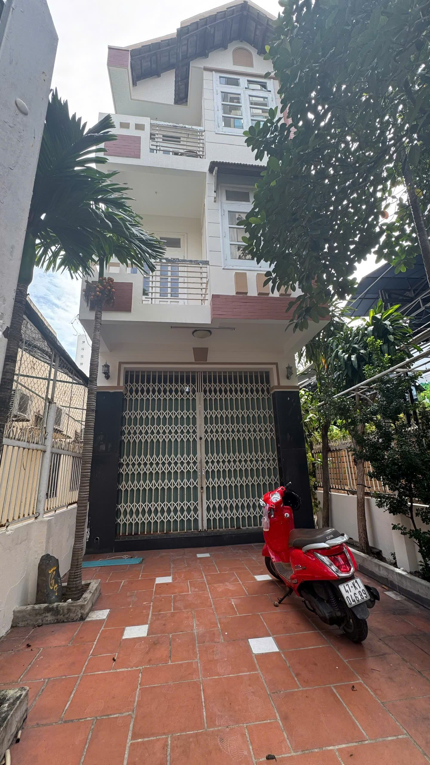 🏢 상가 겸 주택 임대 꾸찌 거리, 빈하이, 나트랑 상가 임대 사진 1