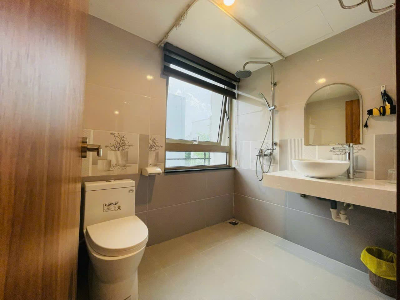Khu vực khác / cần kiểm tra 8 ảnh