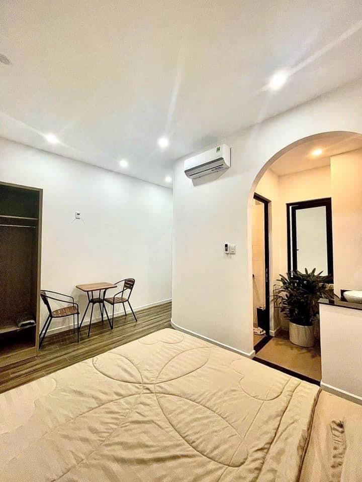 🏡 응우한선 바다·산 전망 1침실 아파트 임대 월세 매물 사진 1