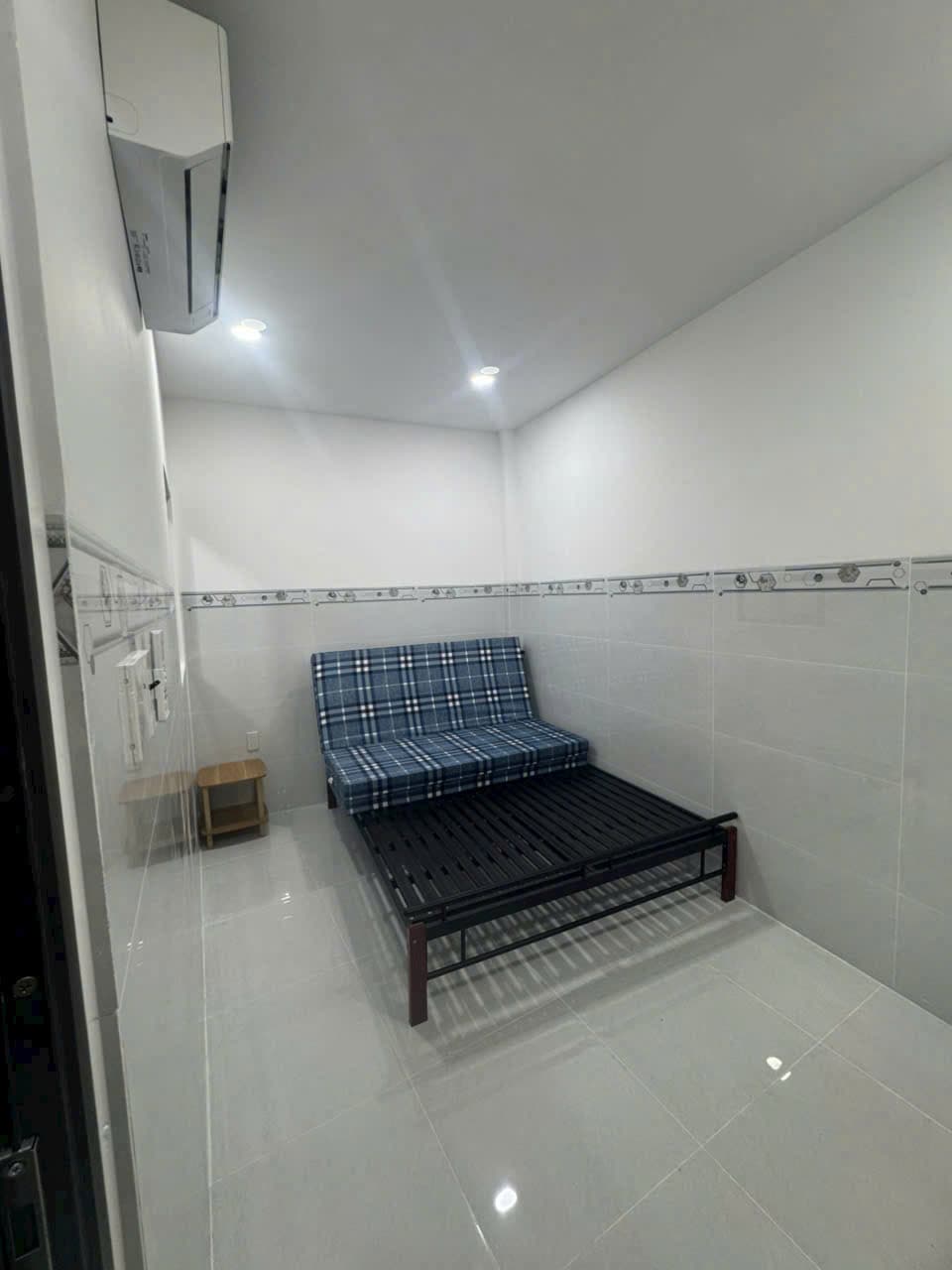 Khu vực khác / cần kiểm tra 8 ảnh
