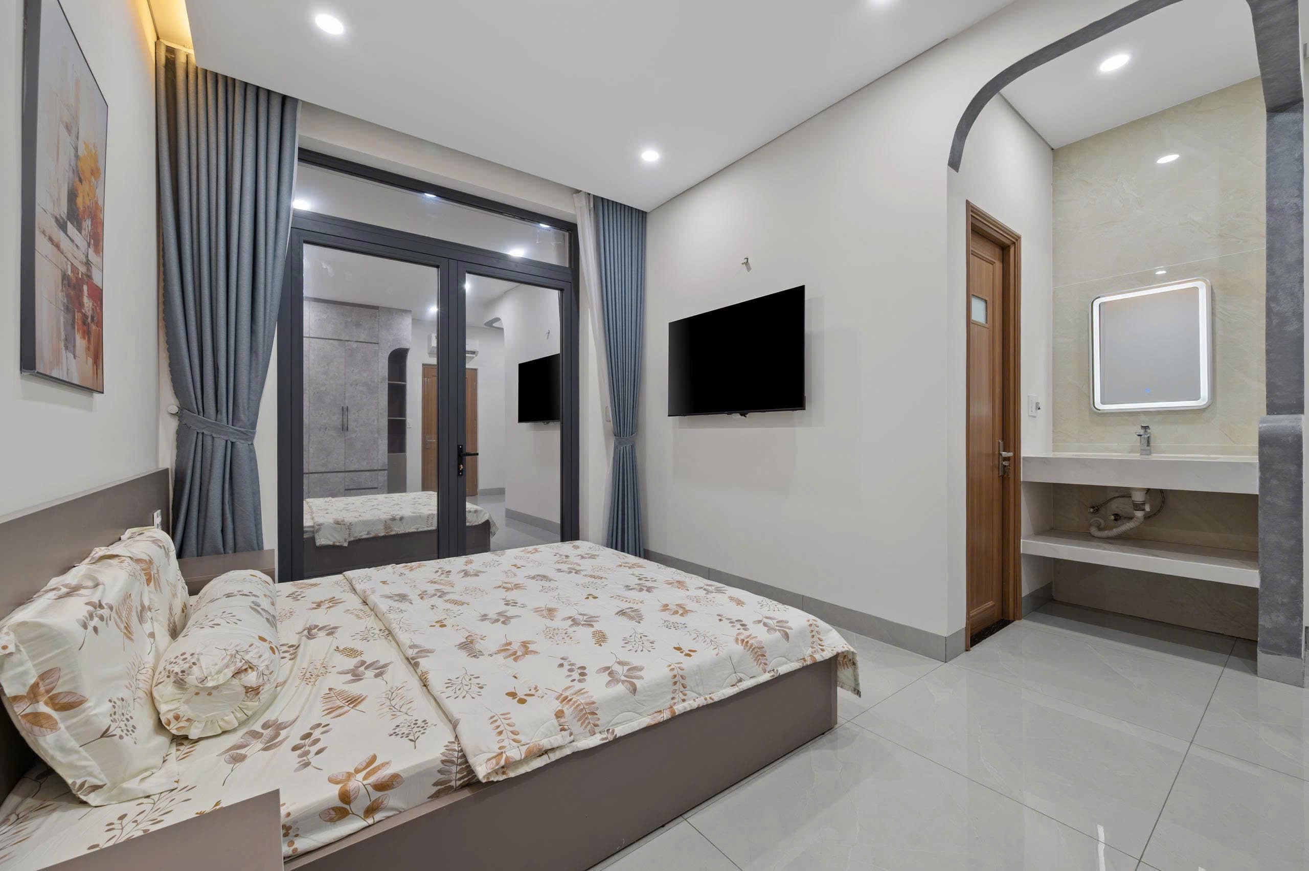 🏡 호아쑤언 3층 단독주택 임대 상가 임대 사진 8 |