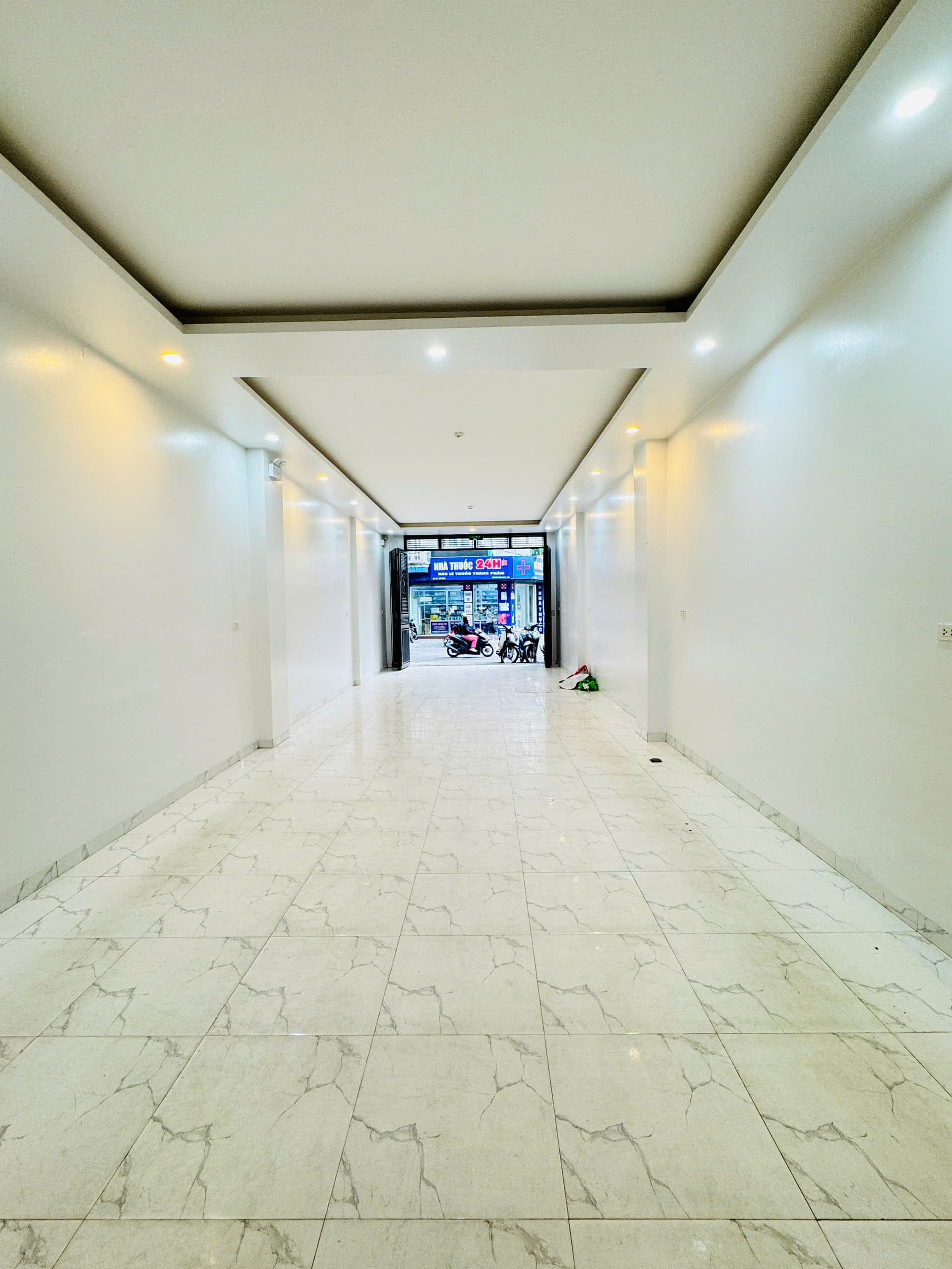 🏢 상가 임대 상가 임대 사진 2 |