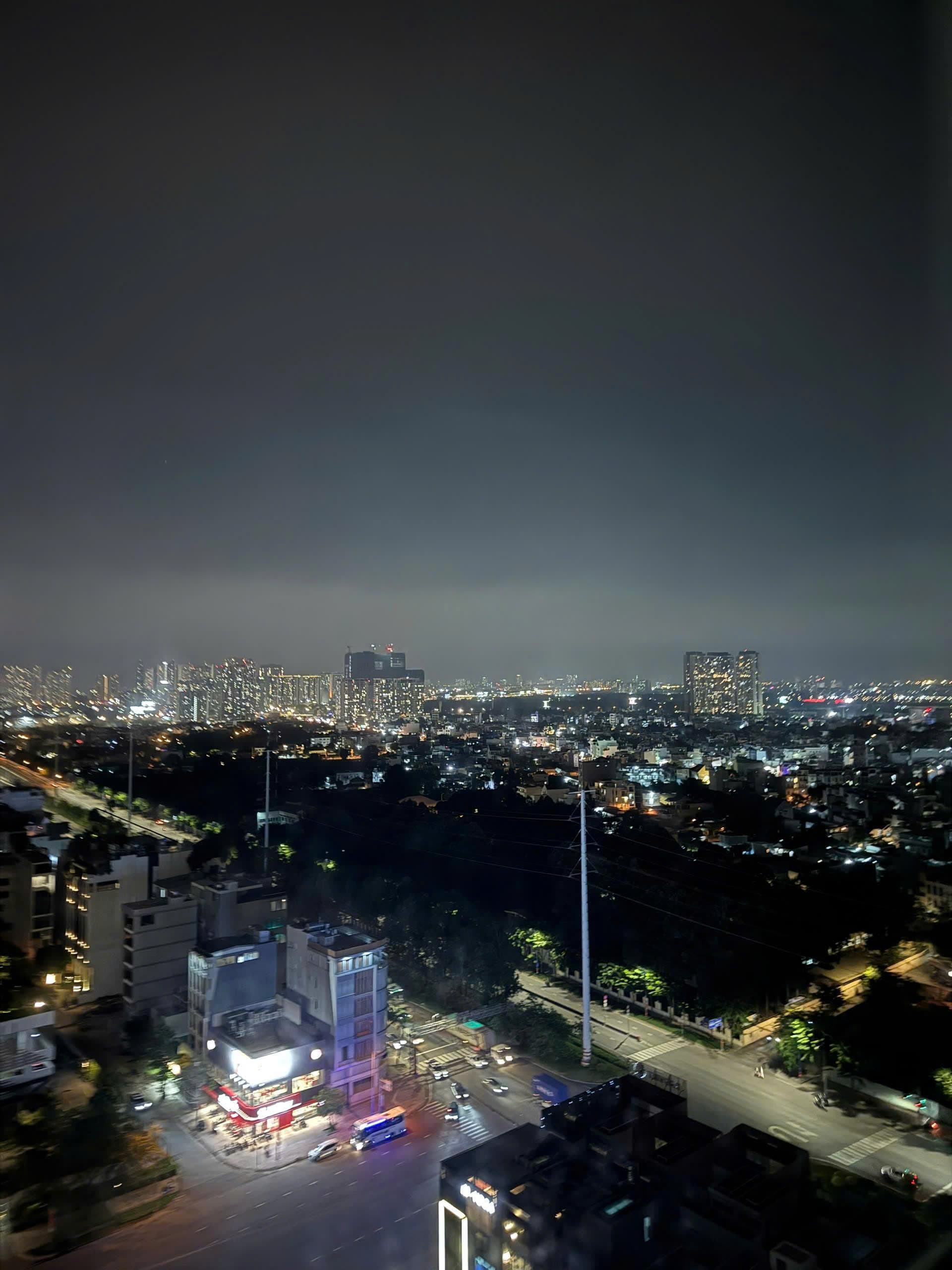 Район 2 · Тхаодьен 8 фото