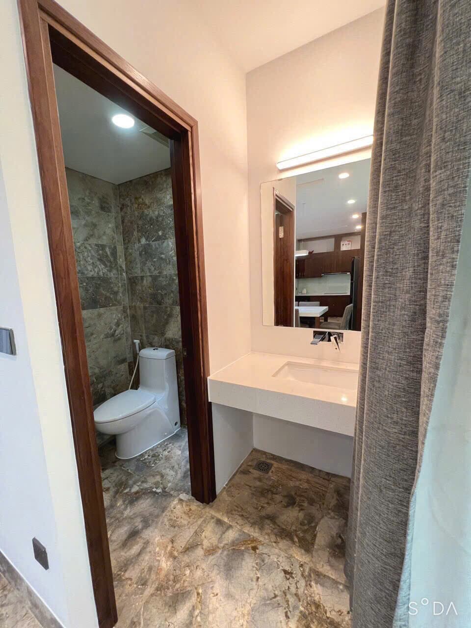 Khu vực khác / cần kiểm tra 16 ảnh