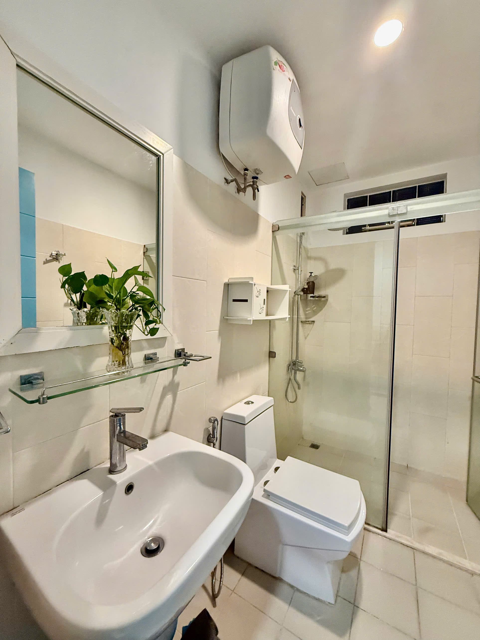Khu vực khác / cần kiểm tra 8 ảnh