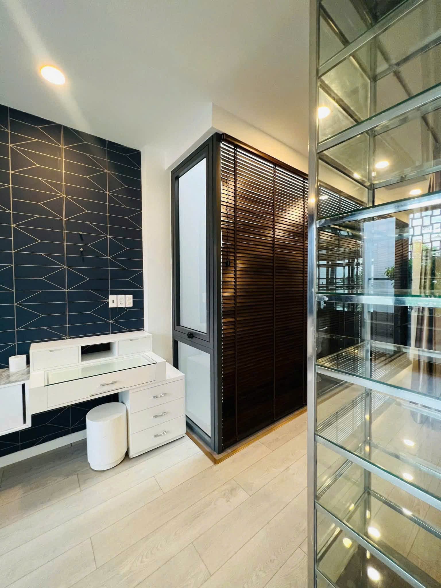 Khu vực khác / cần kiểm tra 14 ảnh
