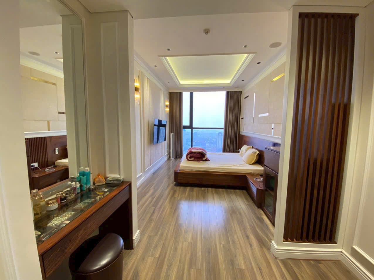Khu vực khác / cần kiểm tra 2 ảnh