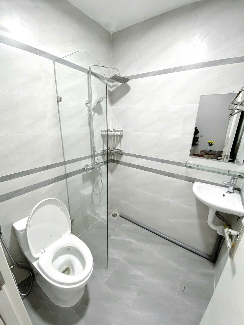 Khu vực khác / cần kiểm tra 5 ảnh
