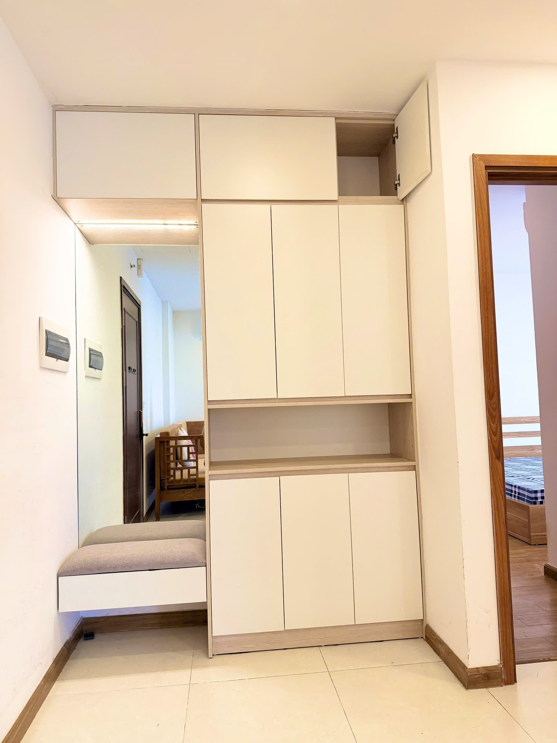 미딘 디에메랄드 CT8 E3동 90㎡ 풀옵션 사진 2 |