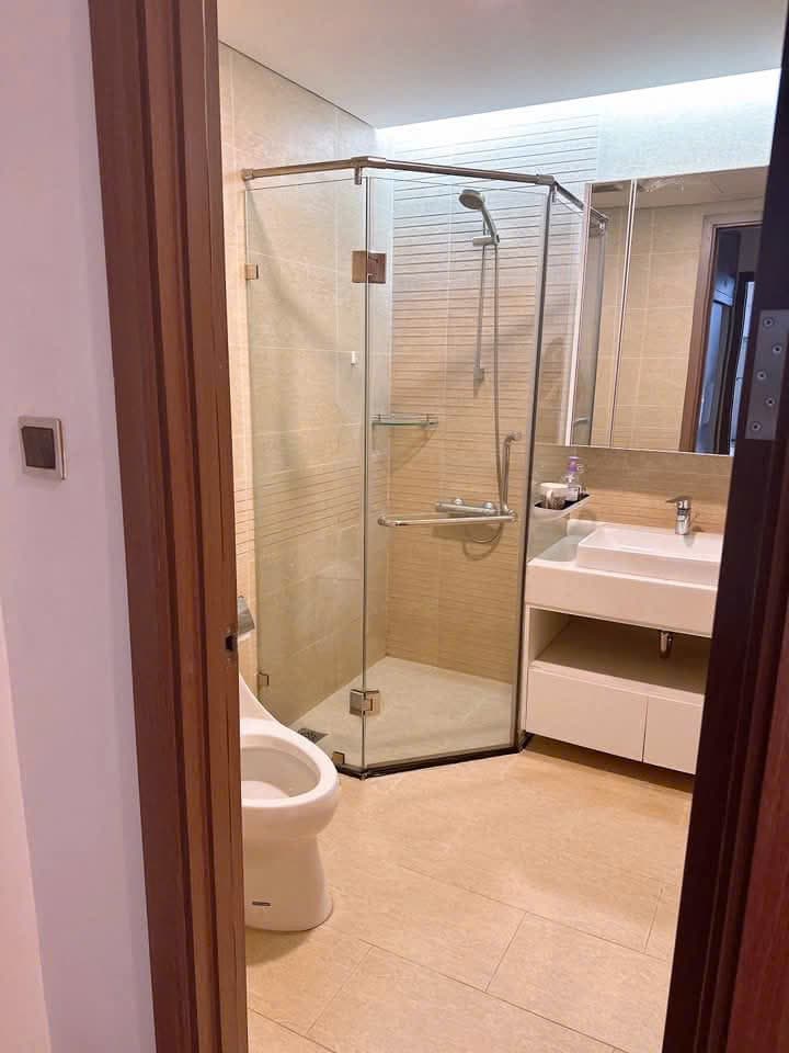 빈홈 센트럴파크 파크3 2베드룸 87m² 임대 사진 7 |