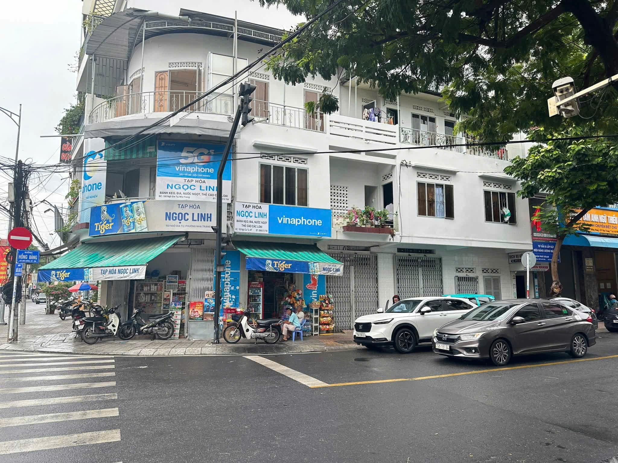 나트랑 Ngo Gia Tu 코너 상업용 3층 주택 임대 사진 2 |