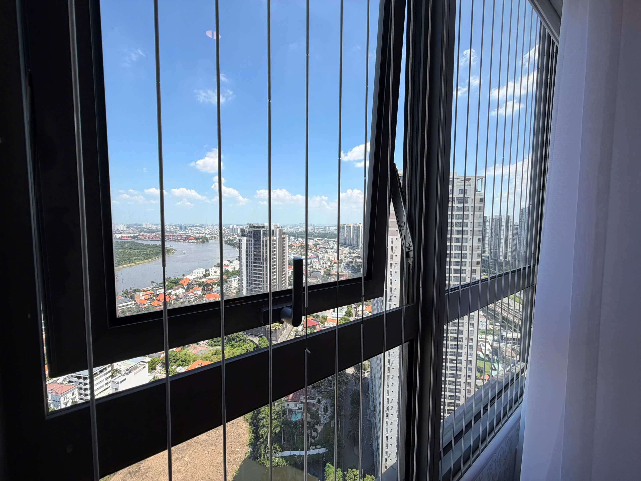 Другое / нужно проверить 10 фото