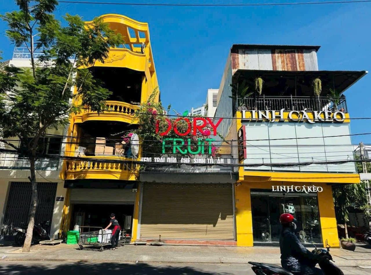 [샘플] 1군 로드 1층 상가 사진 1