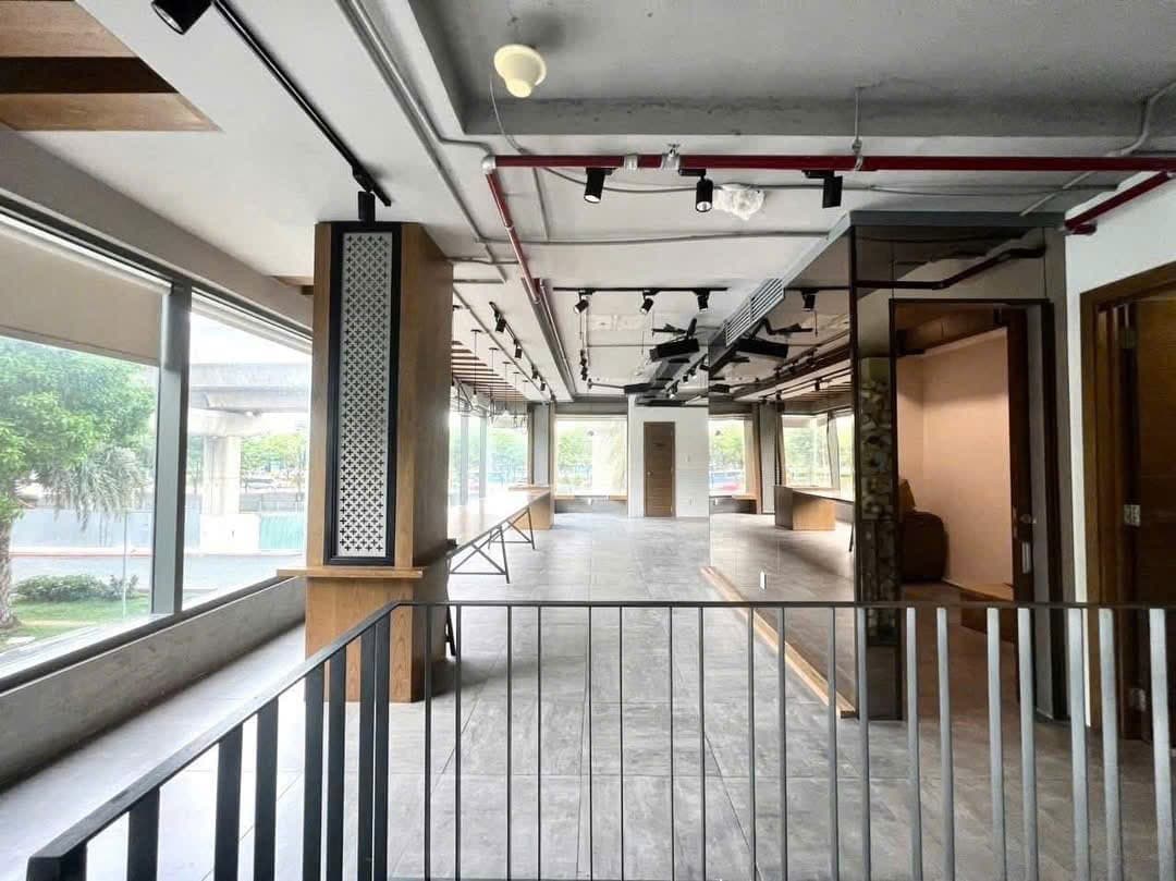 마스테리 T5 샵하우스 임대 160m² 사진 1