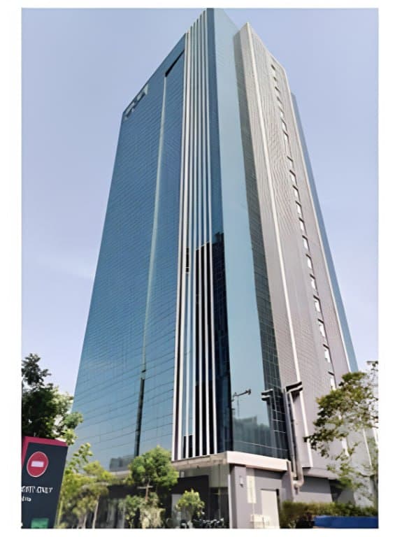 UOA Tower 사무실 임대 – 7군 132m²~ 사진 1