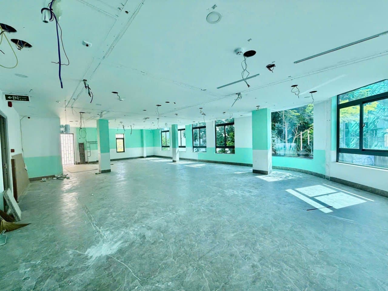 하 꽝 신도시 1층 코너 상가 200m² 사진 2