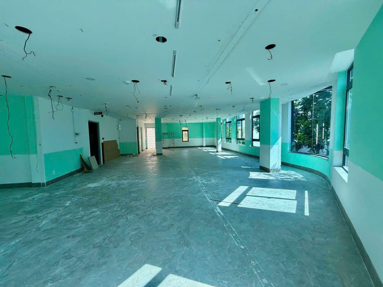 하 꽝 신도시 1층 코너 상가 200m² 사진 5