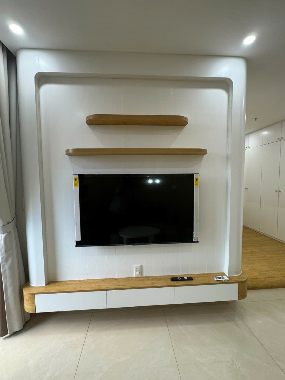 파노마2 강뷰 1베드룸 장기임대 사진 4
