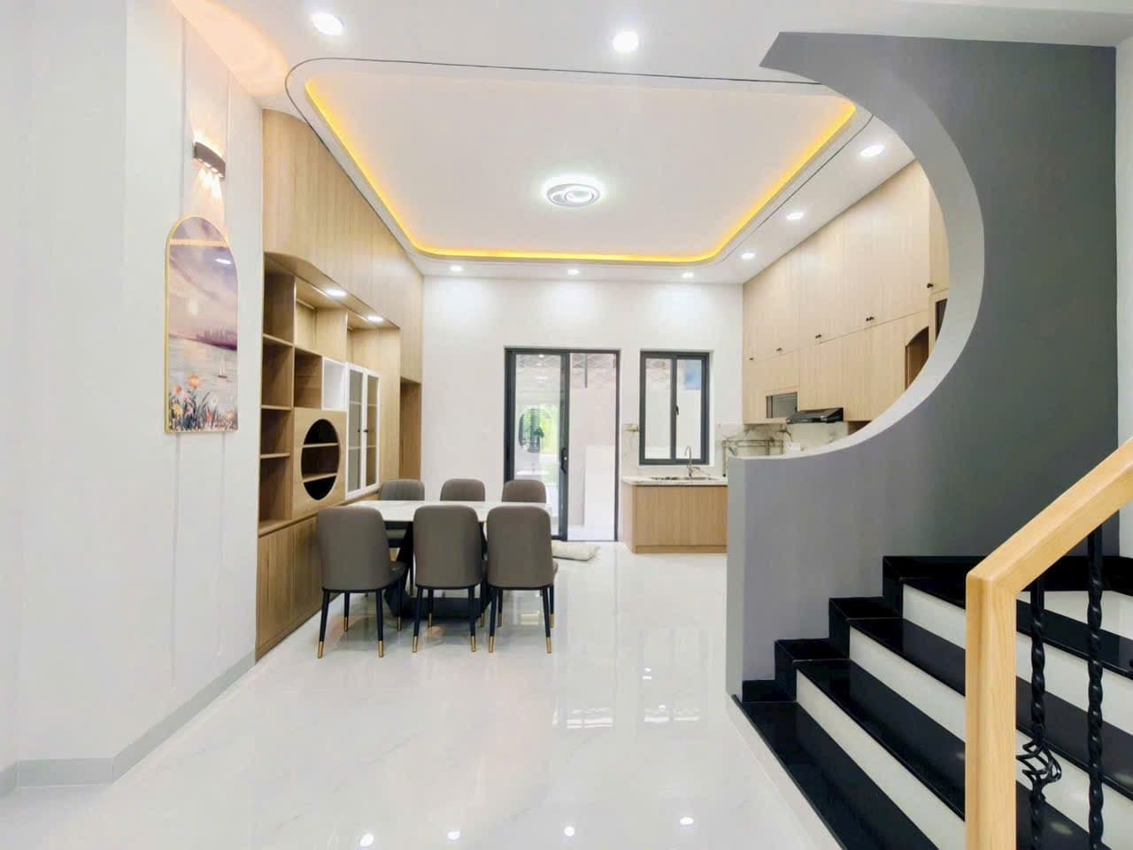 하꽝2 단독주택 4침실 300m² 사진 4 |  |