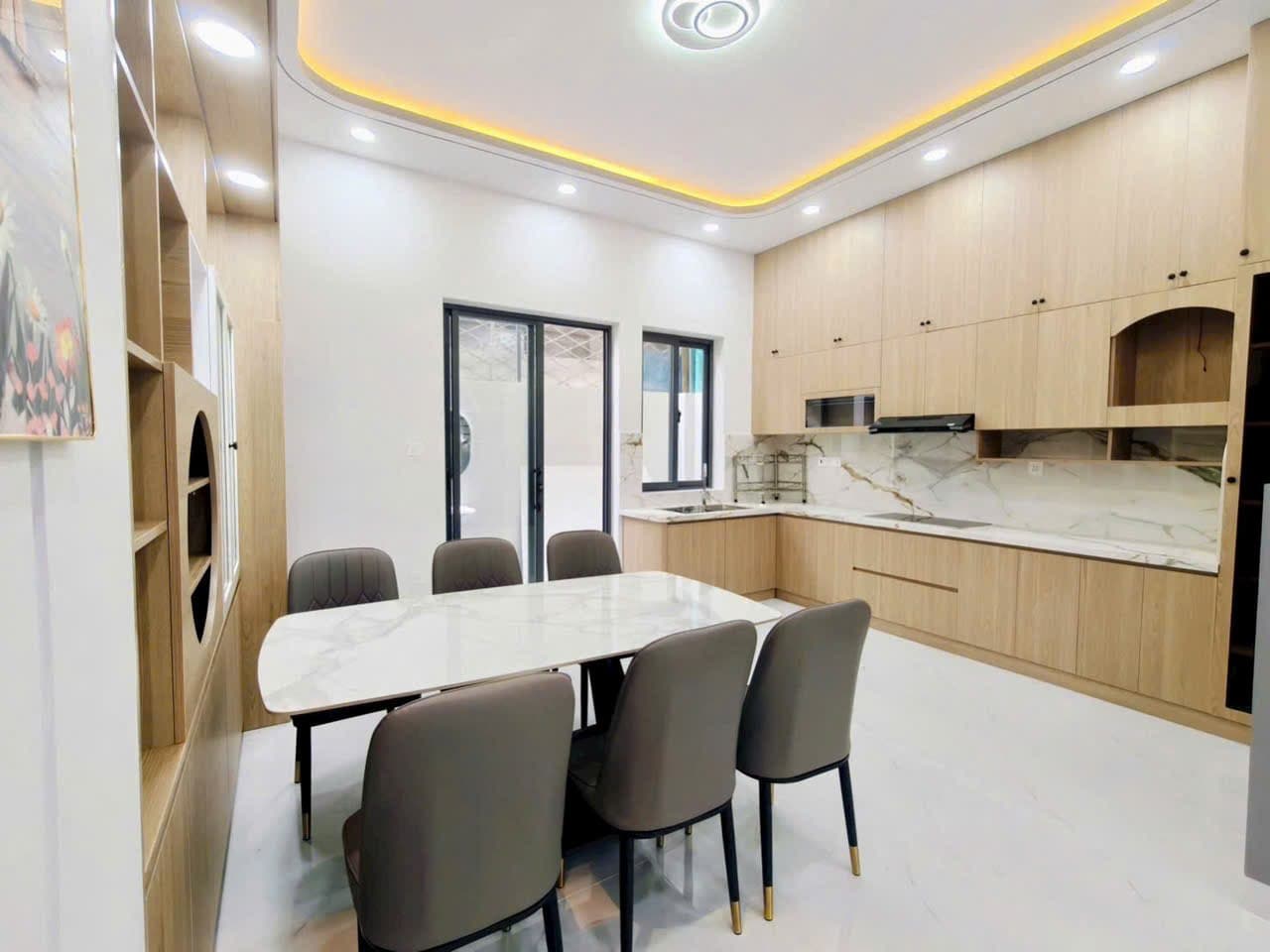 하꽝2 단독주택 4침실 300m² 사진 10 |  |