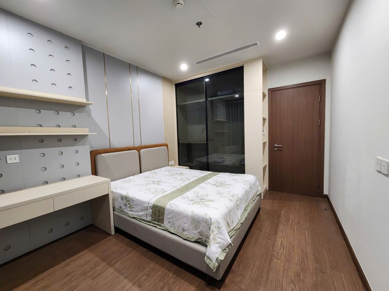 더 매트릭스 원 B동 3침실 중층 아파트 사진 13 |  |