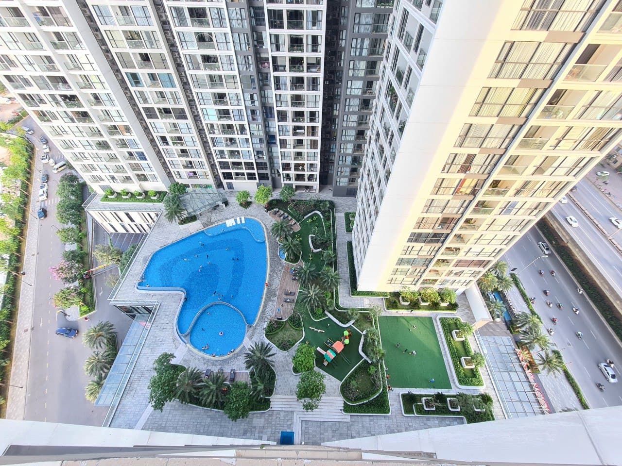 Hanoi Pham Hung Skylake photo 8