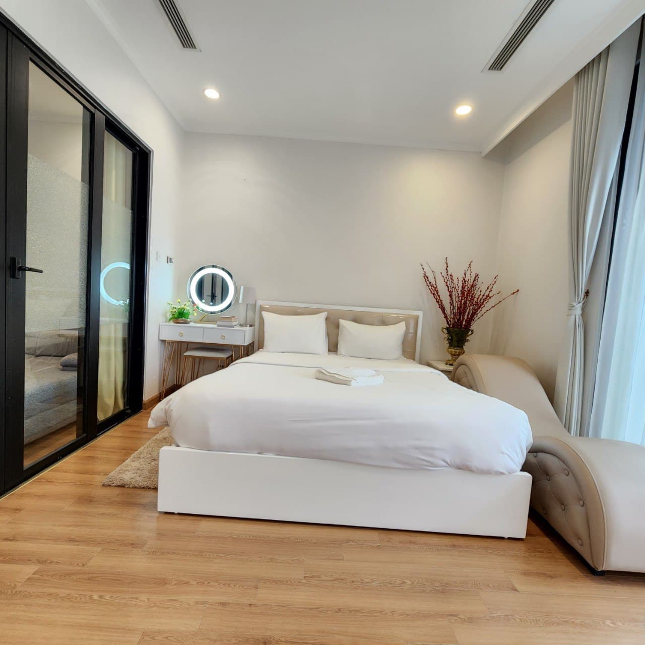 Hanoi Royal City R6 photo 6