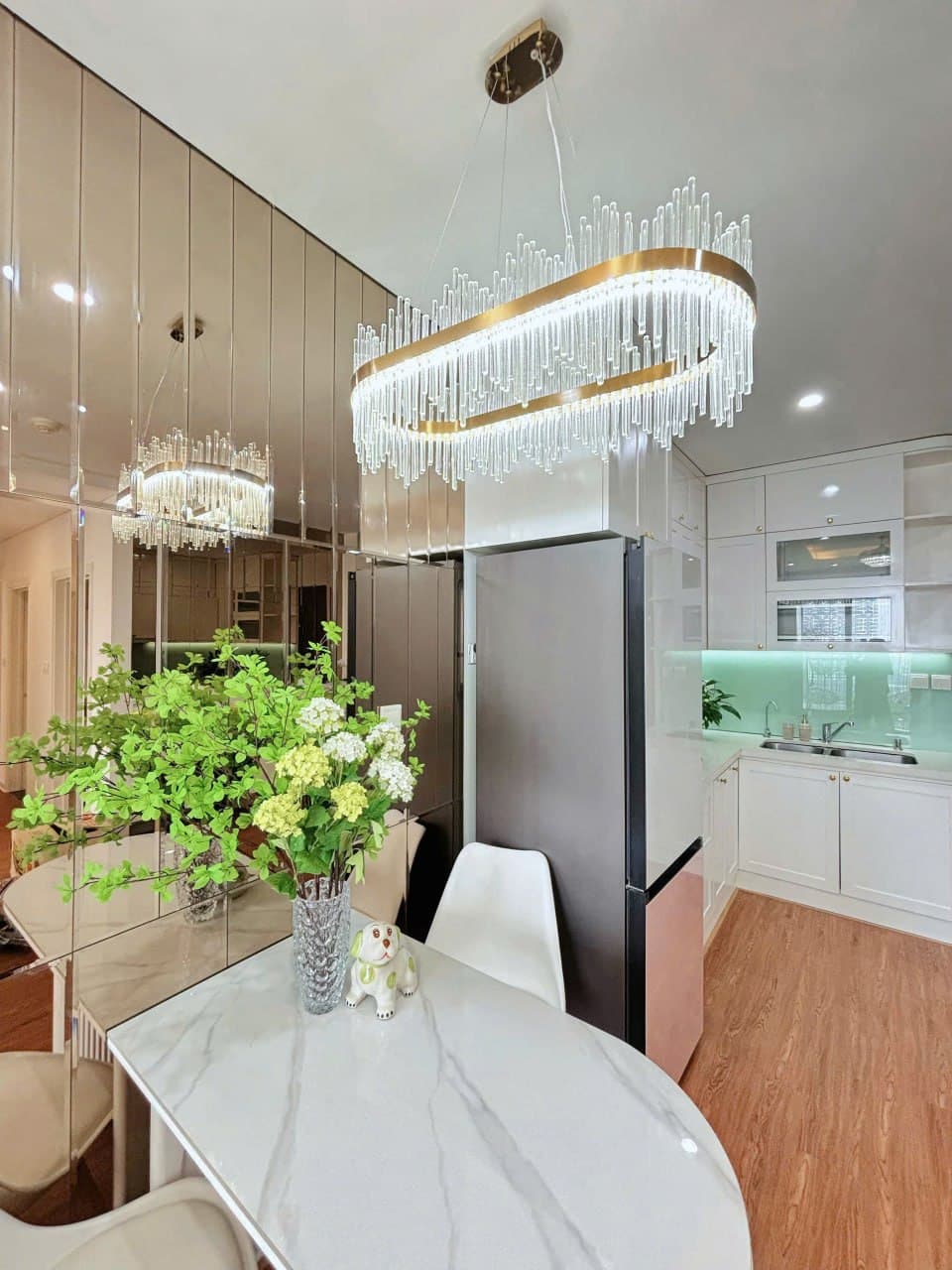 미딘펄 2베드룸 72m² 월세 사진 2 |  |  |
