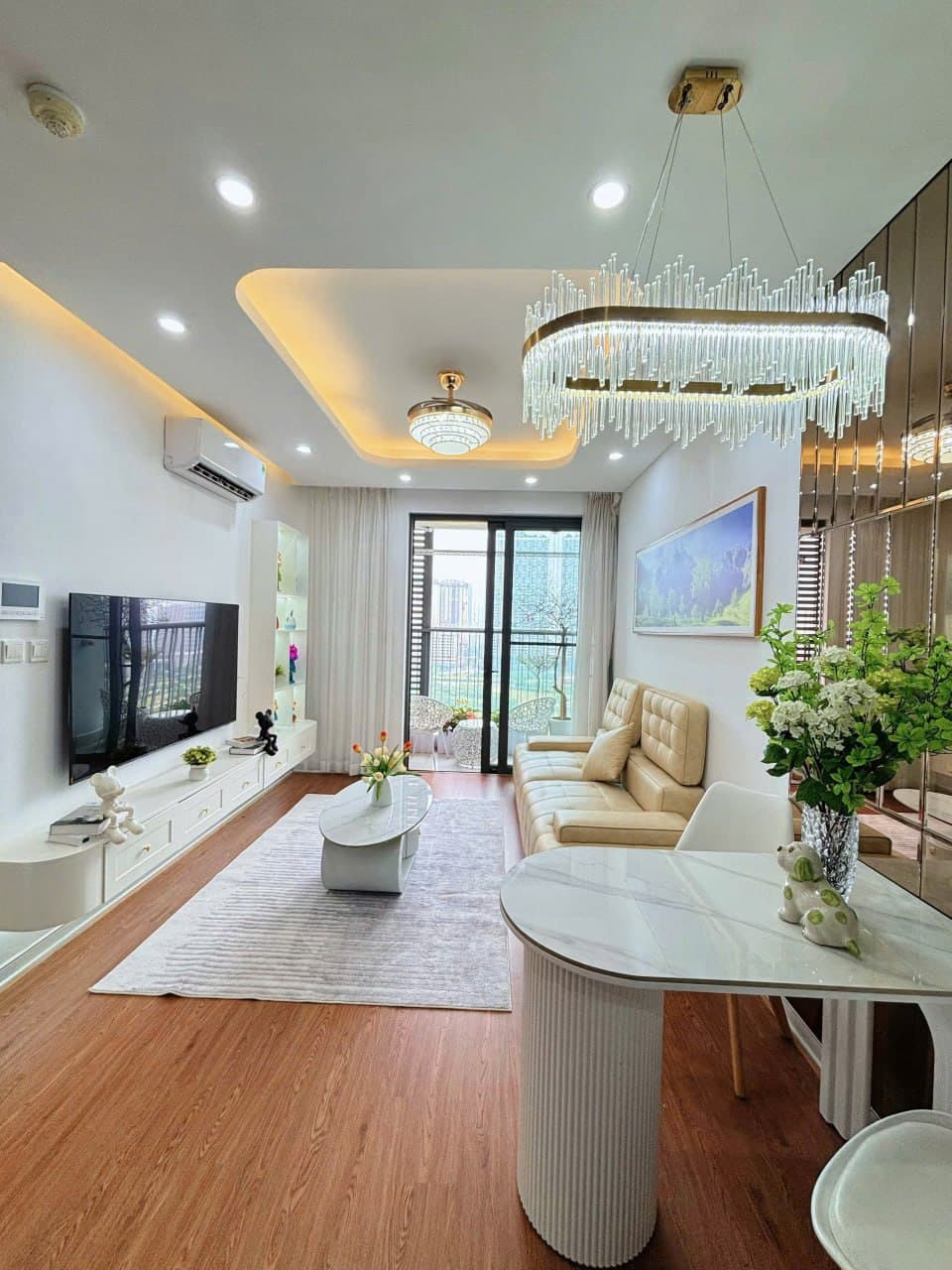 미딘펄 2베드룸 72m² 월세 사진 3 |  |  |
