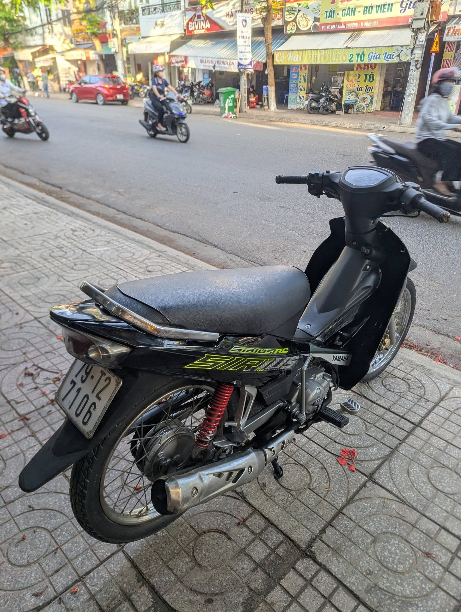 Ảnh xe máy 2 |  |
