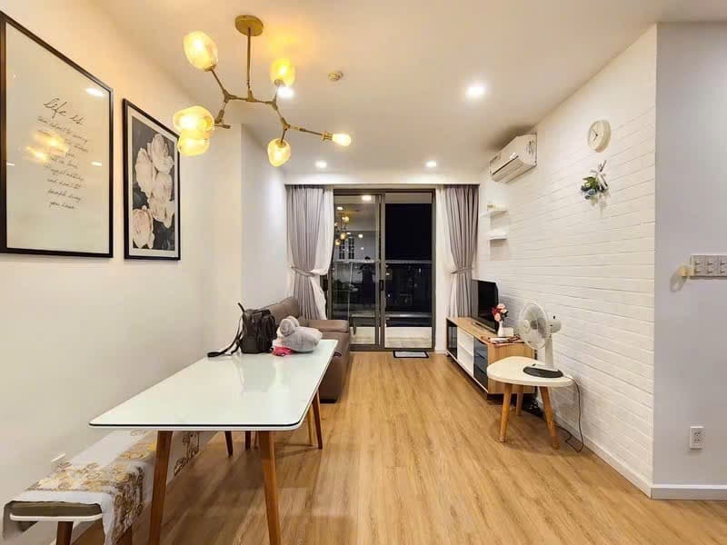 🏢 킹스턴 레지던스 (Kingston Residence) 월세 매물 사진 1