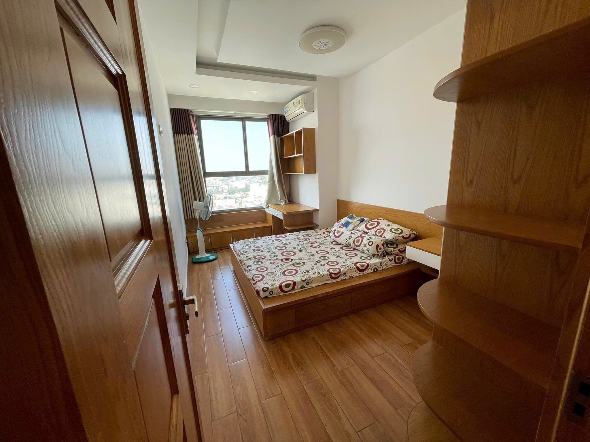 🏢 킹스턴 레지던스 (Kingston Residence) 월세 매물 사진 1