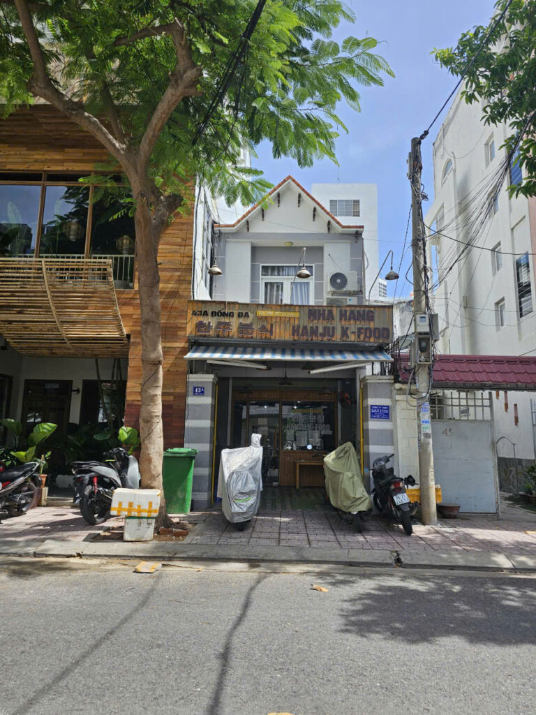 나트랑 한인 집중 거리 상가 임대 ㅣ 중심가 인근 · 넓은 공간 · 다양한 업종 가능