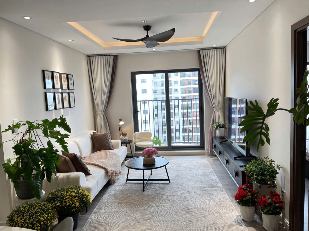 나트랑 아파트 임대 ㅣ 풀옵션 . 외국인도 거지 지역 . 넓은 발코니 . 주변 편의시설 풍부 . 고마트 인근