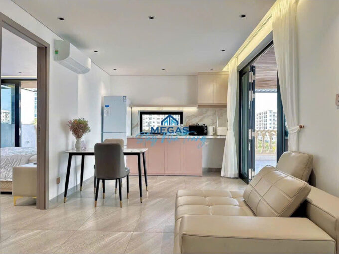 나트랑 펜트하우스 아파트 임대 ㅣ 풀옵션 가구 완비 . 단기 임대 가능 . 넓은 전용 테라스 있음