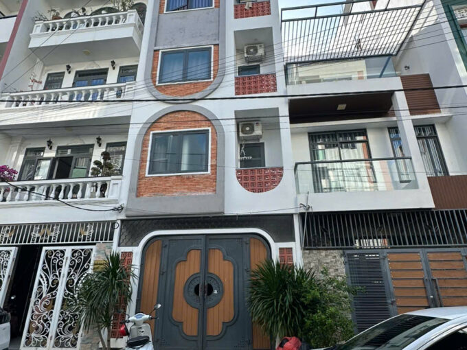 나트랑 엘리베이터가 있는 5층 건물 임대 ㅣ 도심 중심 위치 . 각 객실 풀옵션