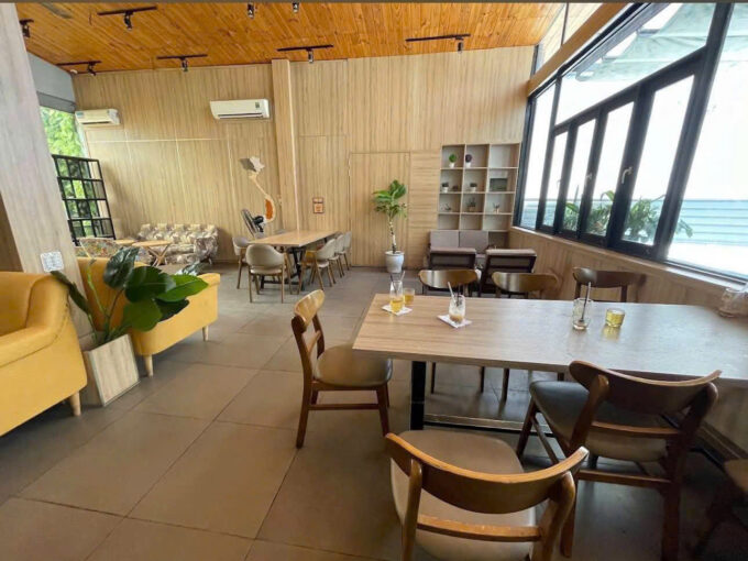 나트랑 시내 중심 인근 상가 임대 ㅣ 다양한 업종 자유 영업 가능 . 장기임대