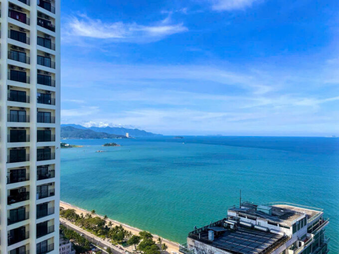 나트랑 골드코스트 사우스타워 임대 | 50㎡ 오션뷰 발코니 | 월 1600만동