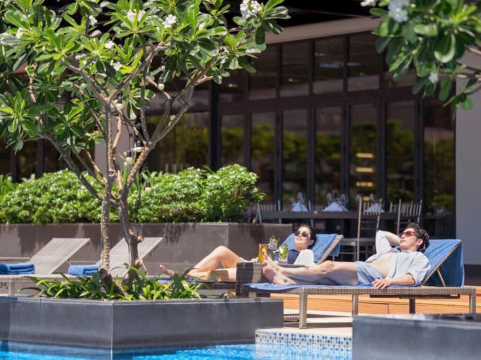 나트랑 TuiBlue 레지던스 아파트 임대 | 50m² 풀옵션 고층 시티뷰 | 무료 수영장 이용